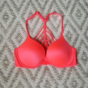 Victoria's Secret Very Sexy Pushup Bra 32C